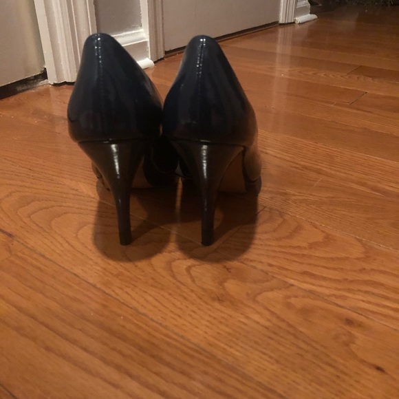 Salvatore Ferragmao heels - Picture 2 of 3